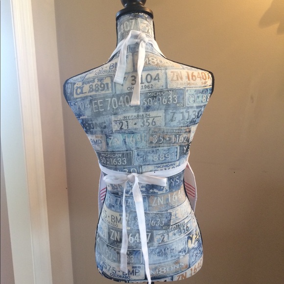 Kid’s Apron for helping in kitchen or crafts - Picture 2 of 5